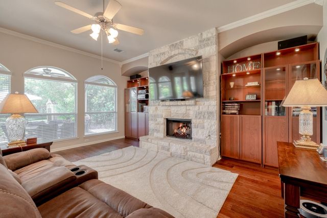 3104 Luminoso LN E, Round Rock, TX 78681