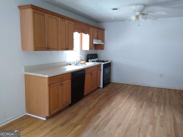 113 Maple Street, Hartwell, GA 30643