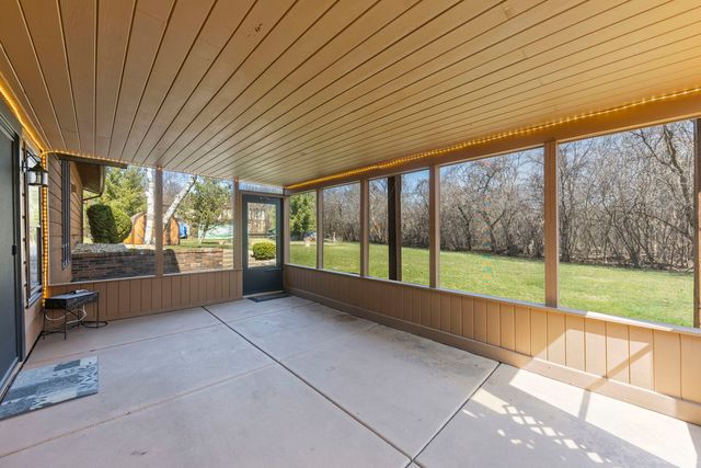 253 Arbor Lane, Bloomingdale, IL 60108