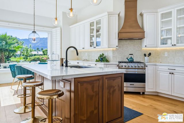 50325 Grand Traverse Avenue, La Quinta, CA 92253