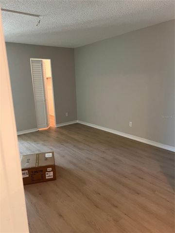 4890 BAY STREET NE 127, St Petersburg, FL 33703