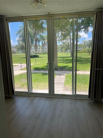 4890 BAY STREET NE 127, St Petersburg, FL 33703