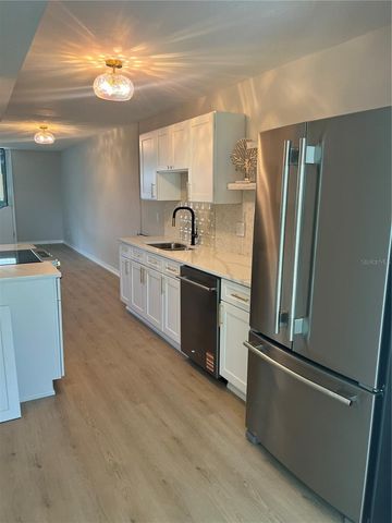 4890 BAY STREET NE 127, St Petersburg, FL 33703