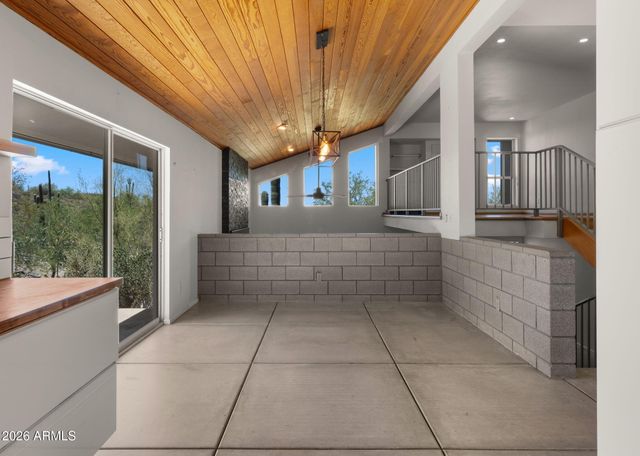 6035 E CARRIAGE Drive, Cave Creek, AZ 85331