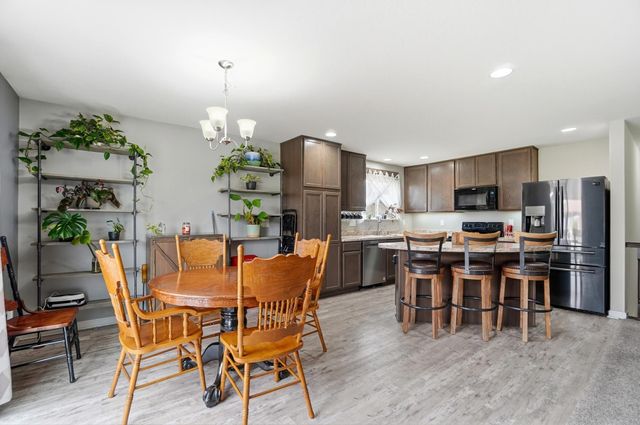 1613 Cowan Creek Drive, Marysville, OH 43040