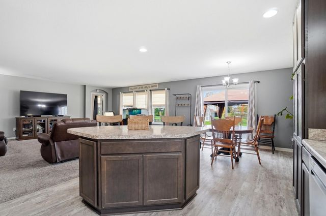 1613 Cowan Creek Drive, Marysville, OH 43040