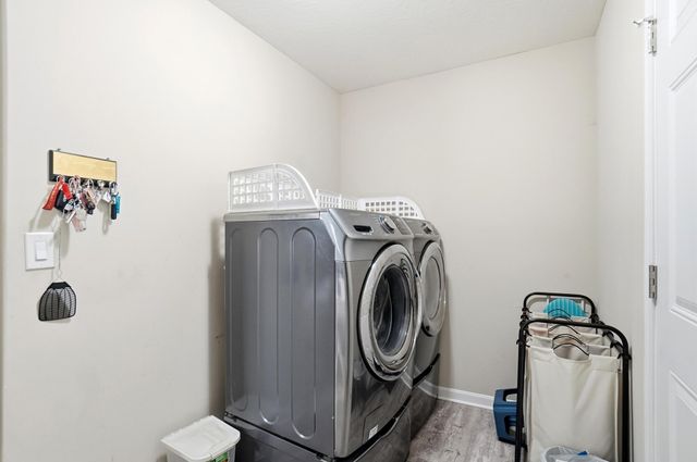 1613 Cowan Creek Drive, Marysville, OH 43040