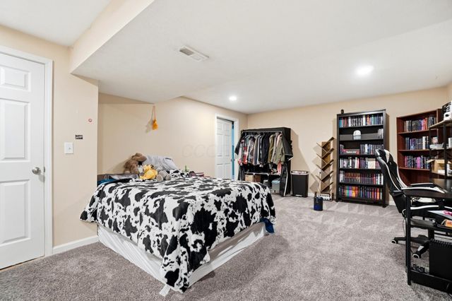 1613 Cowan Creek Drive, Marysville, OH 43040