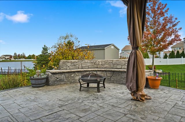 1613 Cowan Creek Drive, Marysville, OH 43040