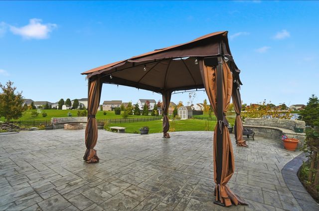 1613 Cowan Creek Drive, Marysville, OH 43040