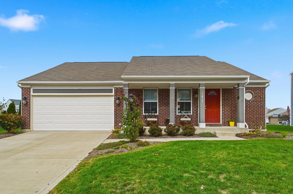 1613 Cowan Creek Drive, Marysville, OH 43040