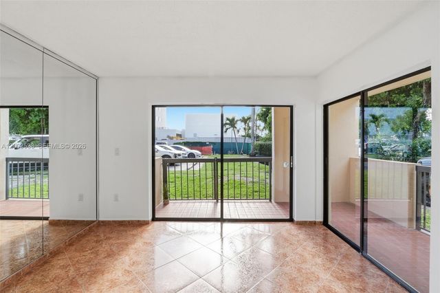 995 SW 84th Ave 126, Miami, FL 33144