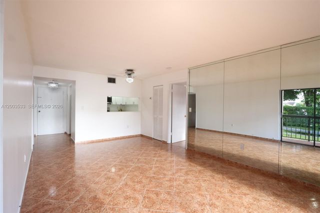 995 SW 84th Ave 126, Miami, FL 33144