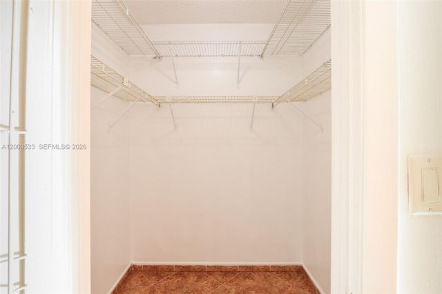 995 SW 84th Ave 126, Miami, FL 33144