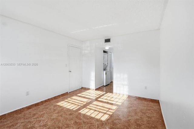 995 SW 84th Ave 126, Miami, FL 33144