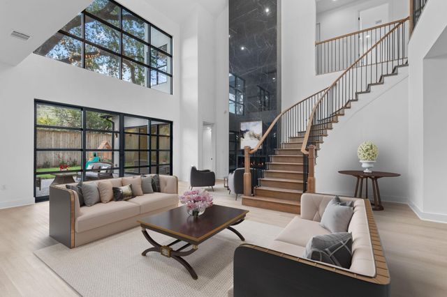 5513 Pagewood Lane, Houston, TX 77056