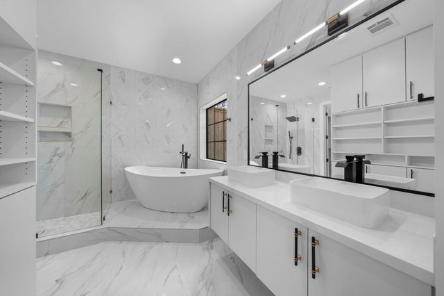 5513 Pagewood Lane, Houston, TX 77056