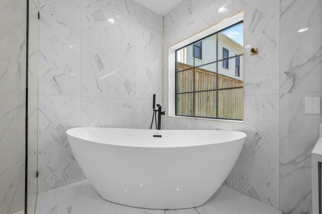 5513 Pagewood Lane, Houston, TX 77056