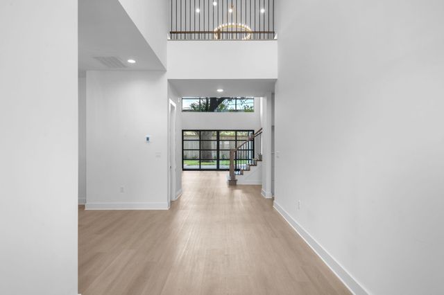 5513 Pagewood Lane, Houston, TX 77056