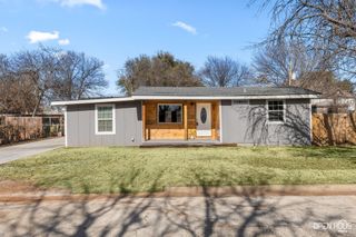 3006 SAXET STREET, Wichita Falls, TX 76306