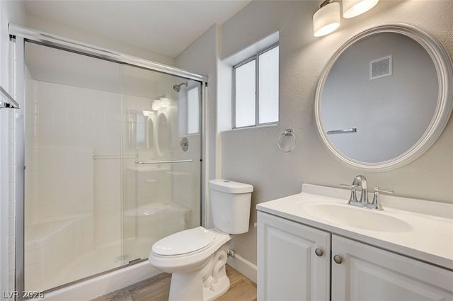 5710 East Tropicana Avenue 1029, Las Vegas, NV 89122