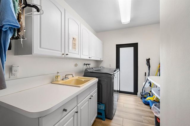2040 NW 25TH Street, Boca Raton, FL 33431