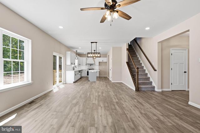 1161 HOLMES AVE, Vineland, NJ 08361