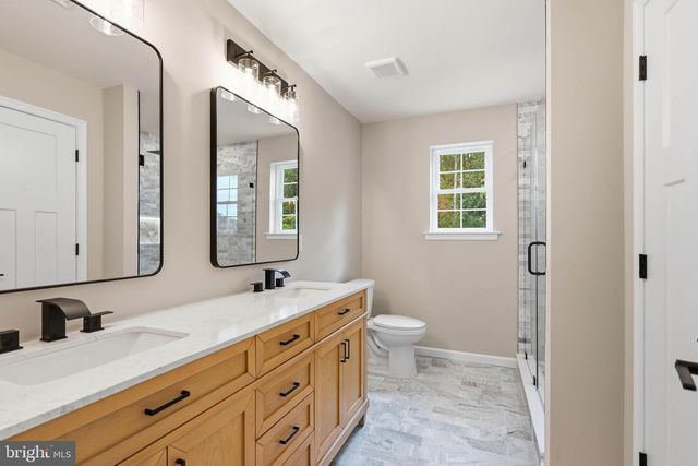 1161 HOLMES AVE, Vineland, NJ 08361
