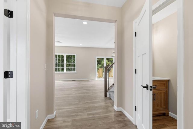 1161 HOLMES AVE, Vineland, NJ 08361
