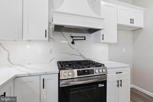 1161 HOLMES AVE, Vineland, NJ 08361