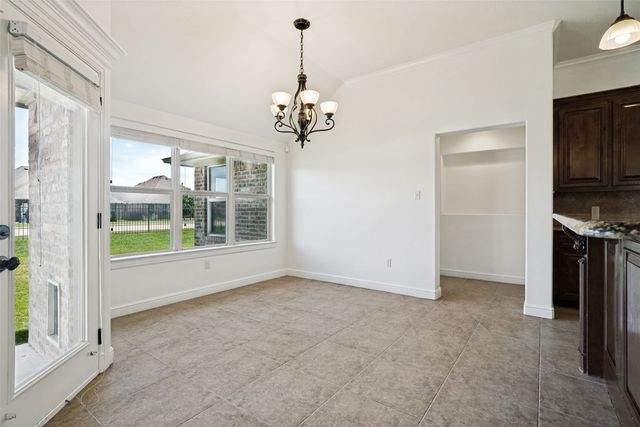 204 Captains Court, Granbury, TX 76049