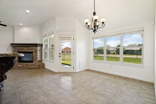 204 Captains Court, Granbury, TX 76049