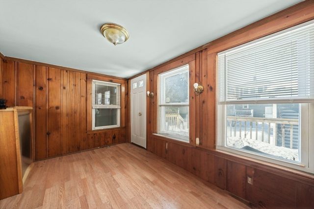 19 Utica St, Quincy, MA 02169