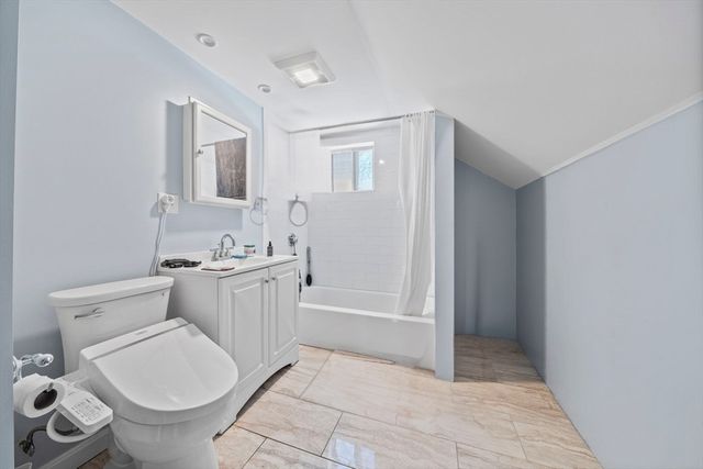 19 Utica St, Quincy, MA 02169