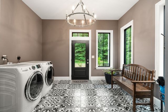 18 Keeney Pond Road., Norfolk, MA 02056