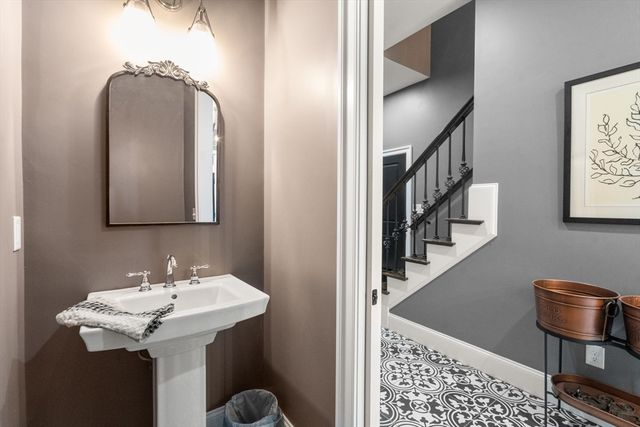 18 Keeney Pond Road., Norfolk, MA 02056