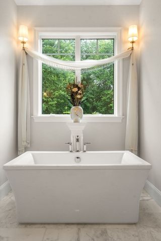 18 Keeney Pond Road., Norfolk, MA 02056