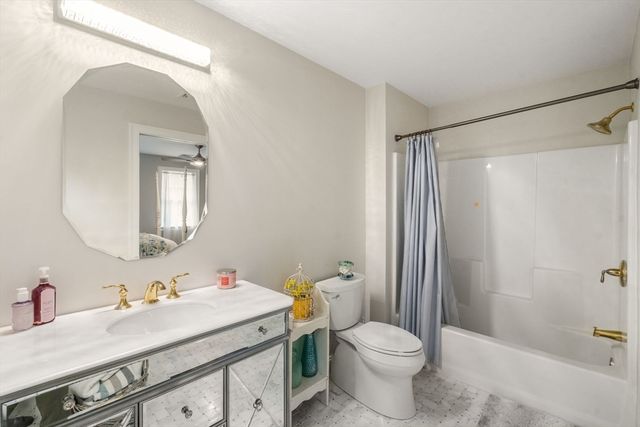 18 Keeney Pond Road., Norfolk, MA 02056