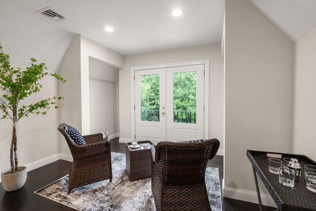 18 Keeney Pond Road., Norfolk, MA 02056