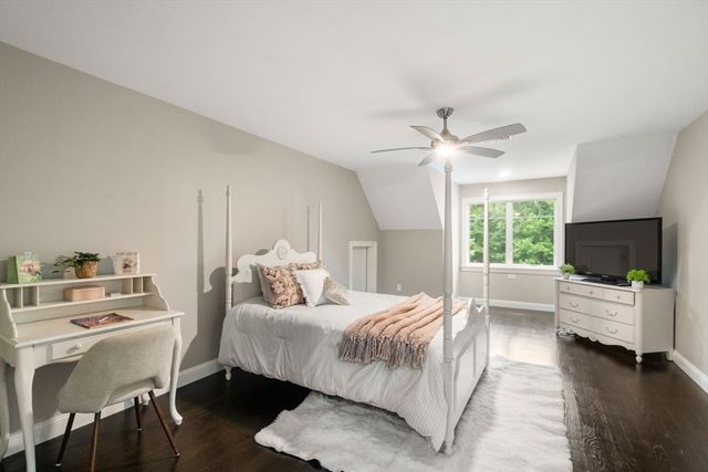 18 Keeney Pond Road., Norfolk, MA 02056