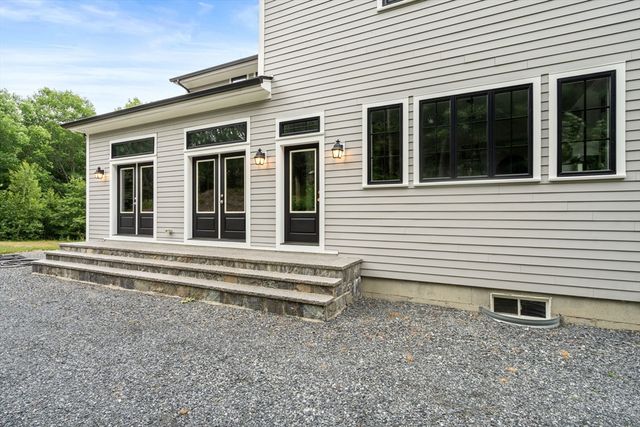 18 Keeney Pond Road., Norfolk, MA 02056