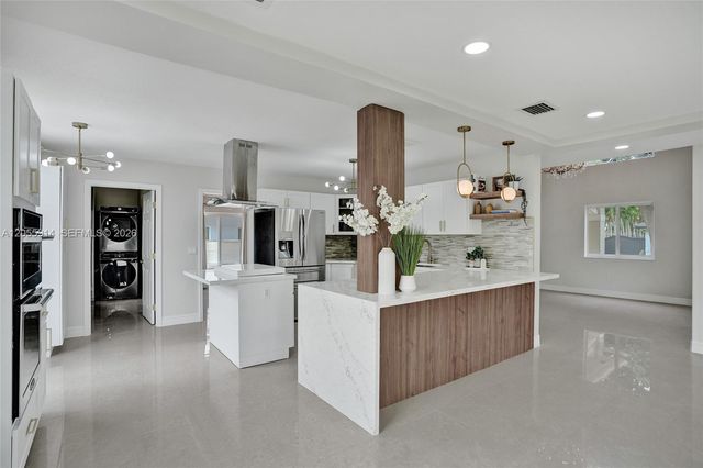 4665 SW 159th Court, Miami, FL 33185