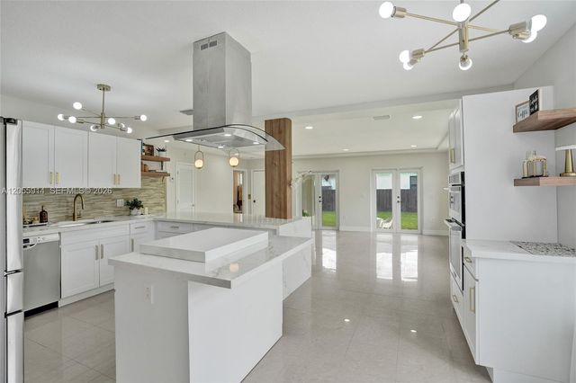4665 SW 159th Court, Miami, FL 33185