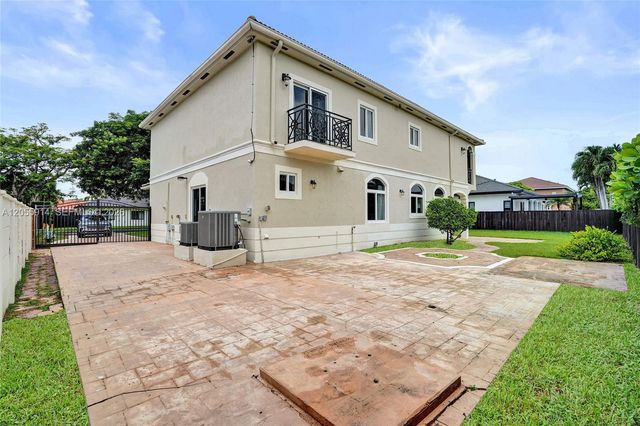 4665 SW 159th Court, Miami, FL 33185