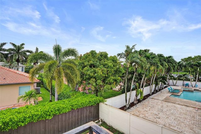 4665 SW 159th Court, Miami, FL 33185