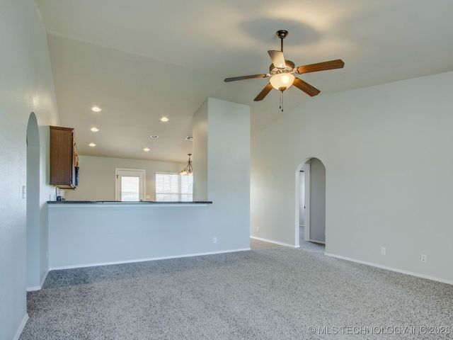 25961 E 90th Place S, Broken Arrow, OK 74014