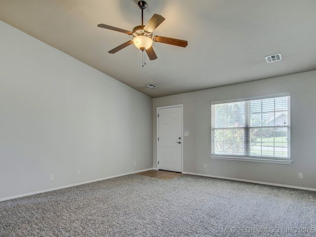 25961 E 90th Place S, Broken Arrow, OK 74014