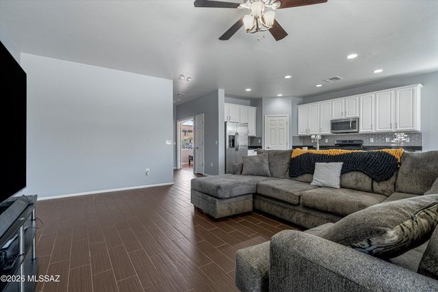 11309 W Stone Hearth Street, Marana, AZ 85658