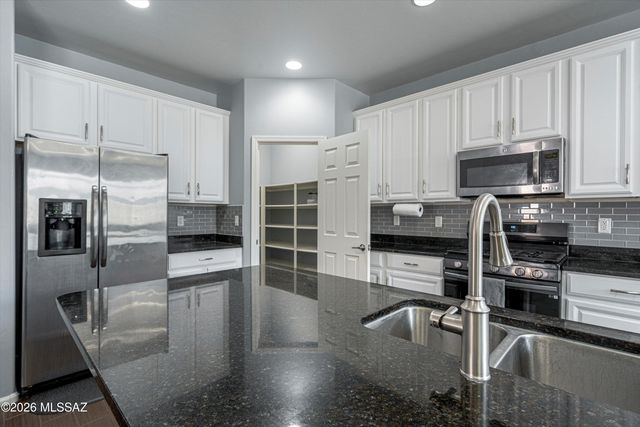 11309 W Stone Hearth Street, Marana, AZ 85658