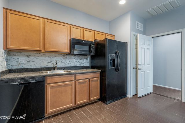 11309 W Stone Hearth Street, Marana, AZ 85658